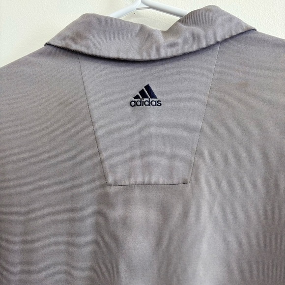 🎉4/30$🎉 Adidas Grey and Navy Athletic Polo Shirt 🔺 - Picture 5 of 5